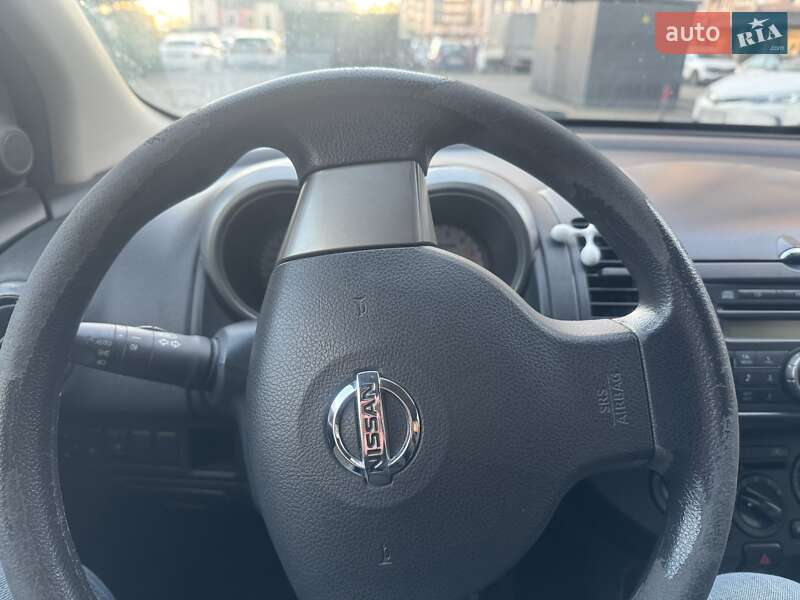Хетчбек Nissan Note 2008 в Києві фото 10 Хетчбек Nissan Note 2008 в Києві