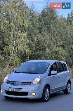 Хэтчбек Nissan Note 2008 в Буче