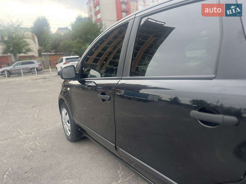 Хэтчбек Nissan Note 2012 в Тернополе фото 11 Хэтчбек Nissan Note 2012 в Тернополе