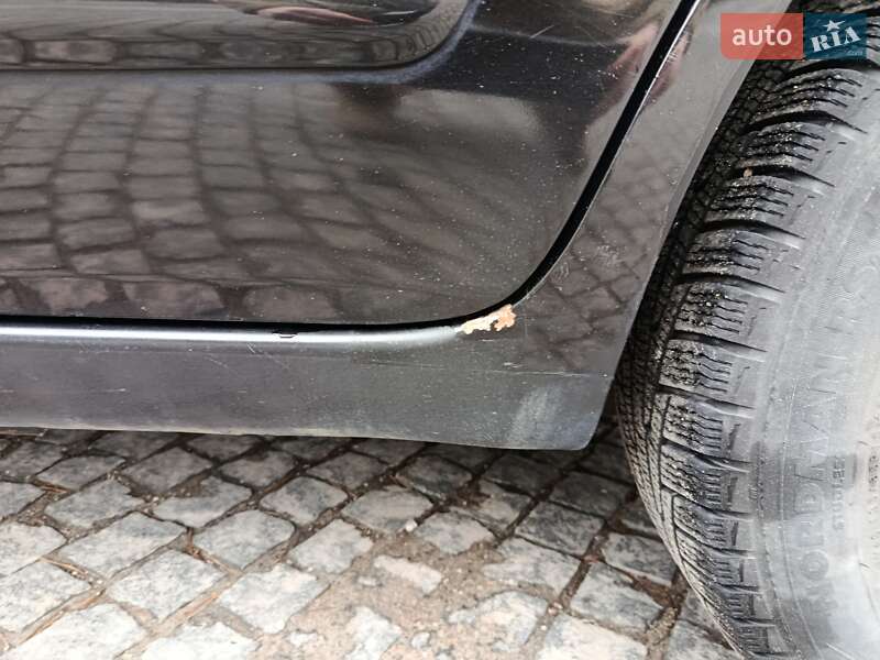 Хэтчбек Nissan Note 2007 в Павлограде