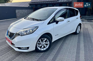 Хэтчбек Nissan Note 2017 в 