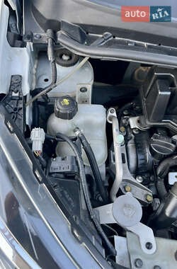 Хэтчбек Nissan Note 2017 в 