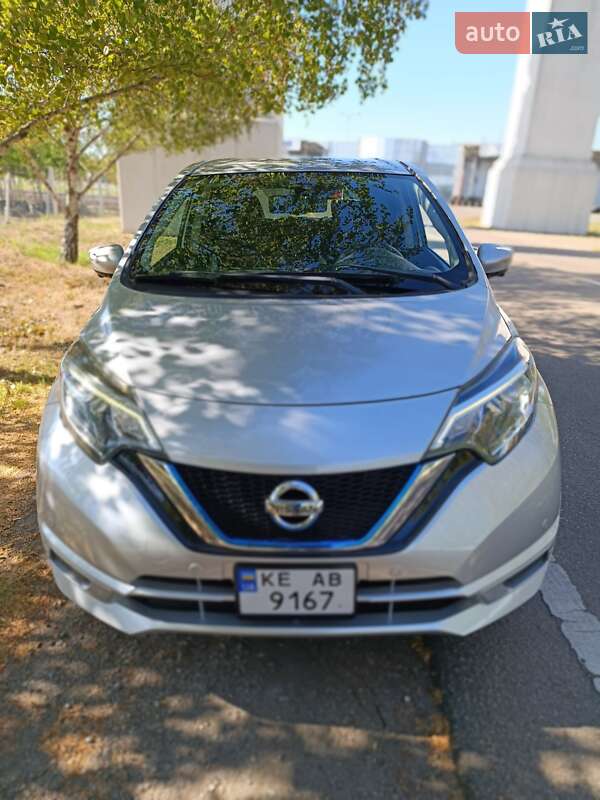 Хэтчбек Nissan Note 2016 в Днепре фото 2 Хэтчбек Nissan Note 2016 в Днепре