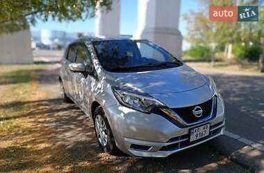 Хэтчбек Nissan Note 2016 в 