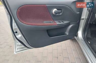 Хэтчбек Nissan Note 2008 в 
