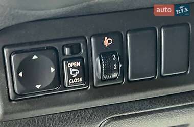 Хэтчбек Nissan Note 2007 в 