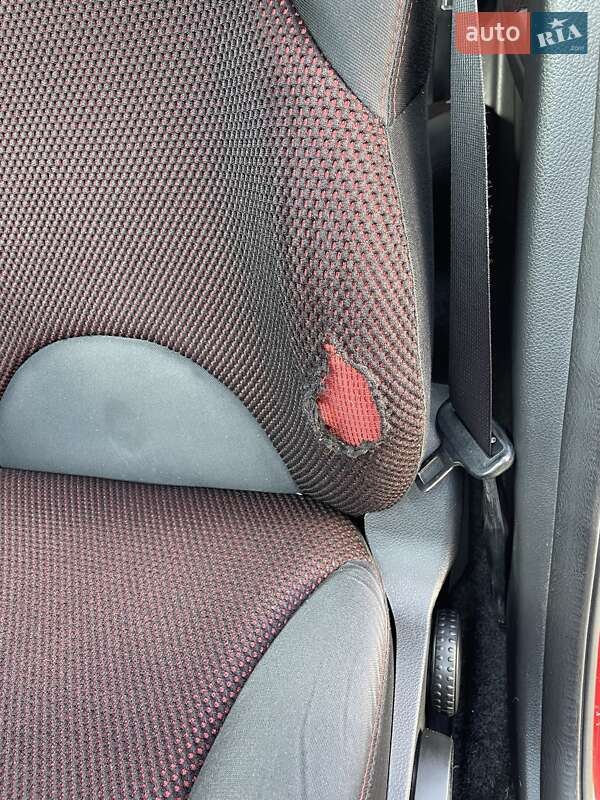 Хэтчбек Nissan Note 2008 в Киеве