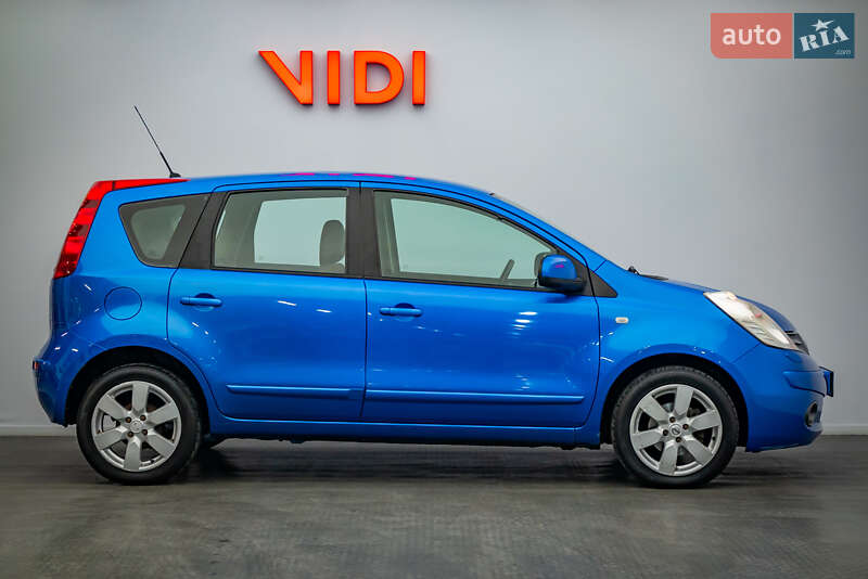 Хэтчбек Nissan Note 2007 в Киеве