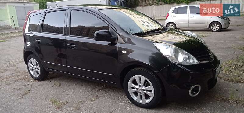 Хэтчбек Nissan Note 2012 в Харькове