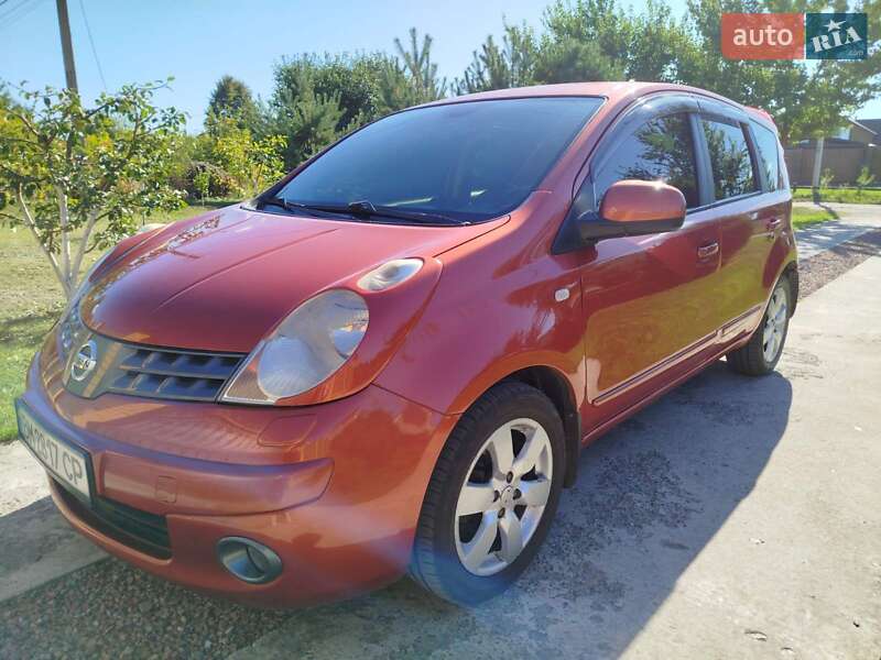 Хэтчбек Nissan Note 2007 в Сумах