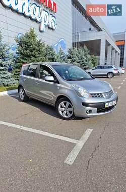 Хэтчбек Nissan Note 2006 в Киеве