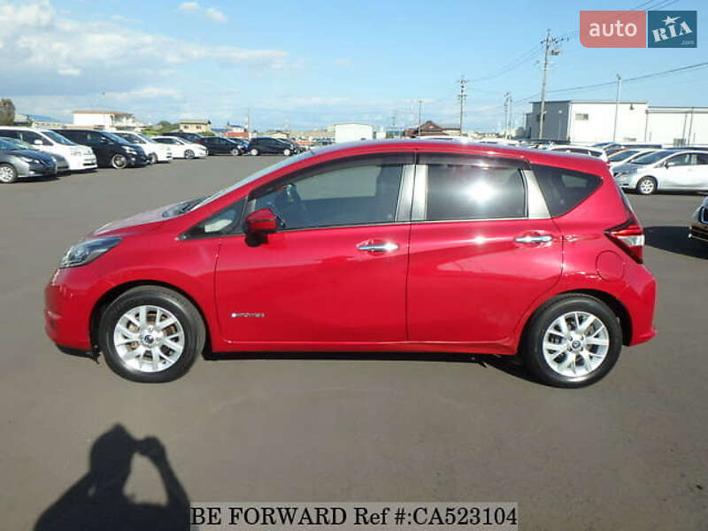 Хэтчбек Nissan Note 2019 в Киеве