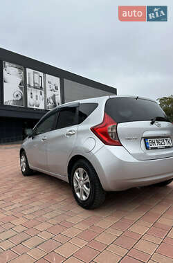 Хэтчбек Nissan Note 2014 в 