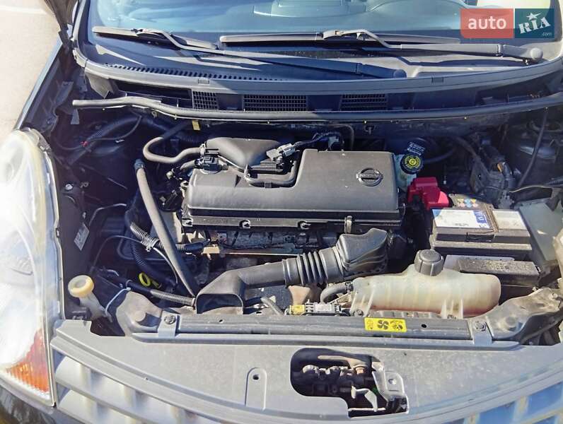 Хэтчбек Nissan Note 2007 в Житомире