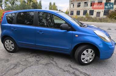 Хетчбек Nissan Note 2007 в 