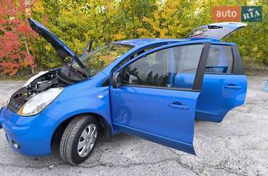 Хетчбек Nissan Note 2007 в 