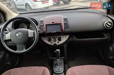 Хэтчбек Nissan Note 2012 в Запорожье