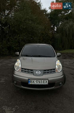 Хэтчбек Nissan Note 2007 в Зборове