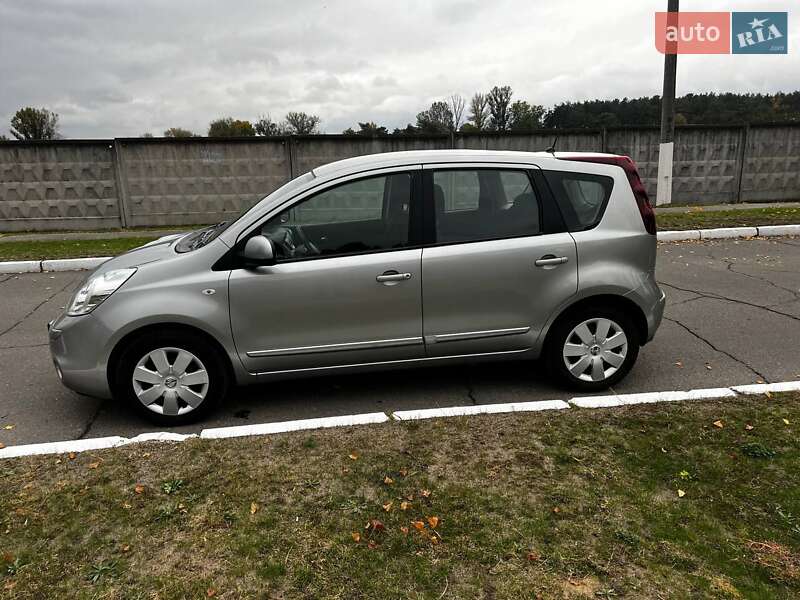 Хэтчбек Nissan Note 2010 в Кременчуге фото 5 Хэтчбек Nissan Note 2010 в Кременчуге