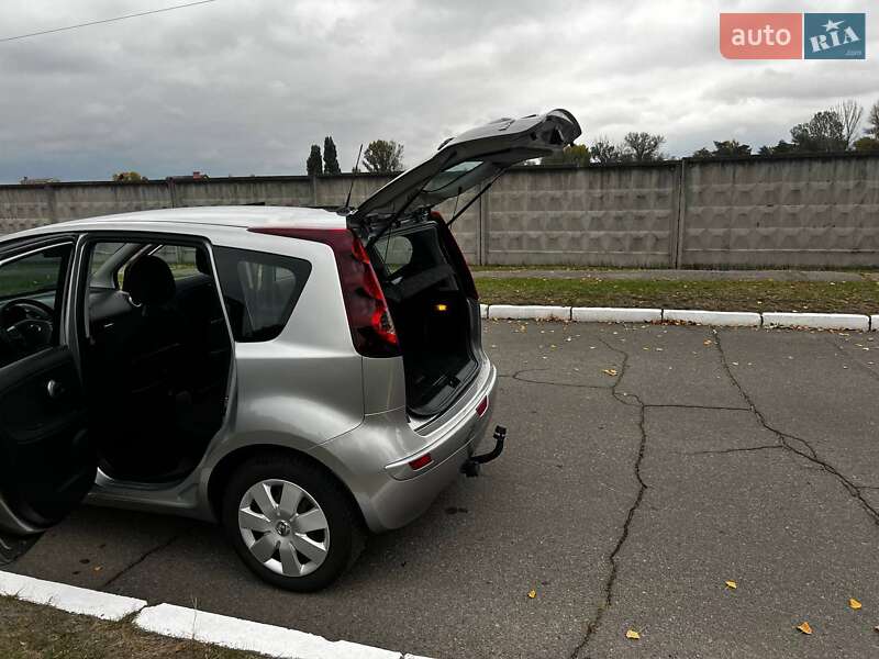 Хэтчбек Nissan Note 2010 в Кременчуге фото 49 Хэтчбек Nissan Note 2010 в Кременчуге