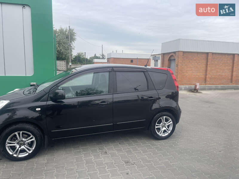 Хетчбек Nissan Note 2007 в Ізмаїлі фото 12 Хетчбек Nissan Note 2007 в Ізмаїлі