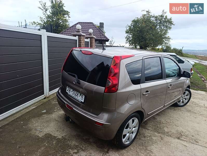 Хэтчбек Nissan Note 2008 в Черновцах фото 6 Хэтчбек Nissan Note 2008 в Черновцах