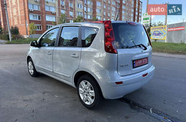 Хэтчбек Nissan Note 2008 в 