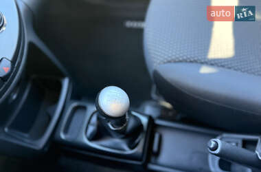 Хэтчбек Nissan Note 2008 в 