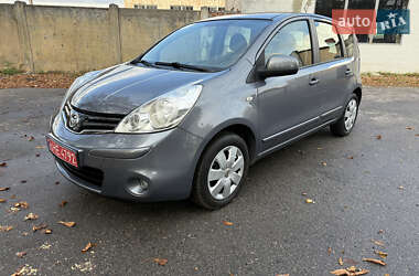 Хэтчбек Nissan Note 2010 в Полтаве