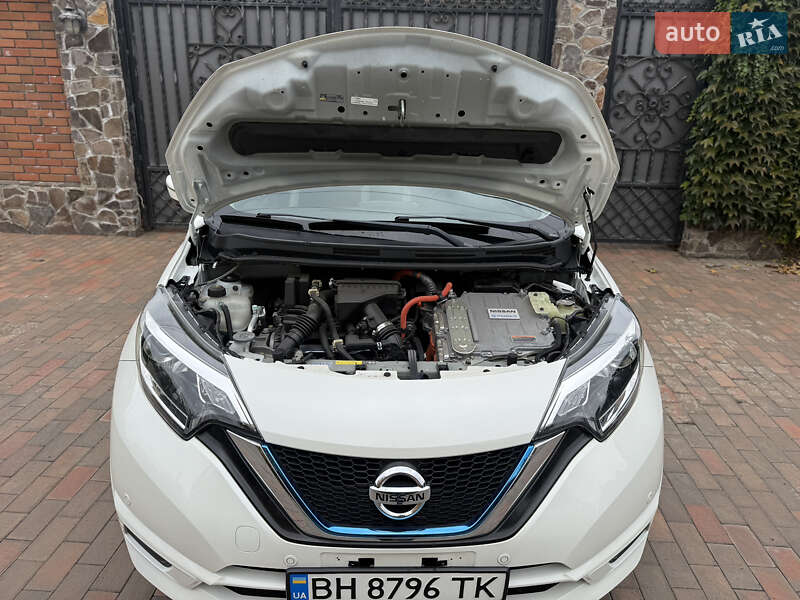 Хетчбек Nissan Note 2017 в Одесі