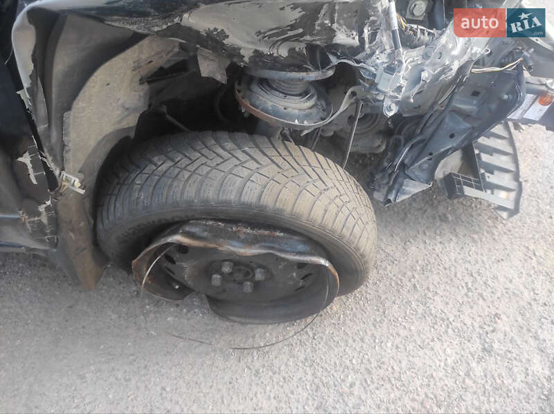 Хетчбек Nissan Note 2011 в Черкасах