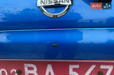Хэтчбек Nissan Note 2007 в 