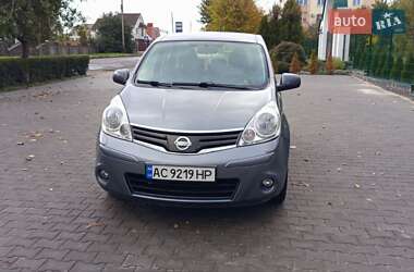 Хэтчбек Nissan Note 2008 в 