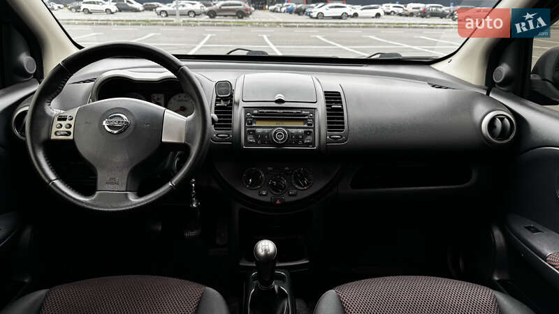 Хэтчбек Nissan Note 2008 в Днепре