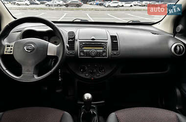 Хетчбек Nissan Note 2008 в  фото 7 Хетчбек Nissan Note 2008 в