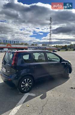 Хэтчбек Nissan Note 2011 в Ужгороде