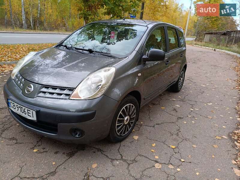 Хэтчбек Nissan Note 2006 в Чернигове фото 2 Хэтчбек Nissan Note 2006 в Чернигове
