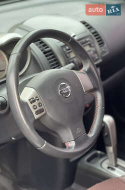 Хэтчбек Nissan Note 2008 в 