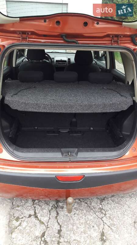 Хэтчбек Nissan Note 2006 в Запорожье фото 7 Хэтчбек Nissan Note 2006 в Запорожье