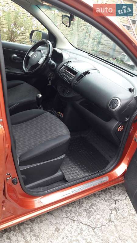 Хэтчбек Nissan Note 2006 в Запорожье фото 10 Хэтчбек Nissan Note 2006 в Запорожье