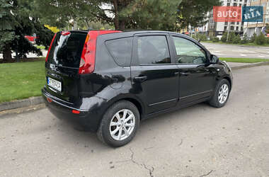 Хэтчбек Nissan Note 2007 в 
