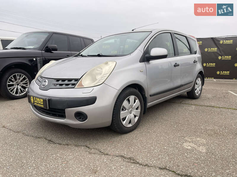 Хетчбек Nissan Note 2006 в Києві