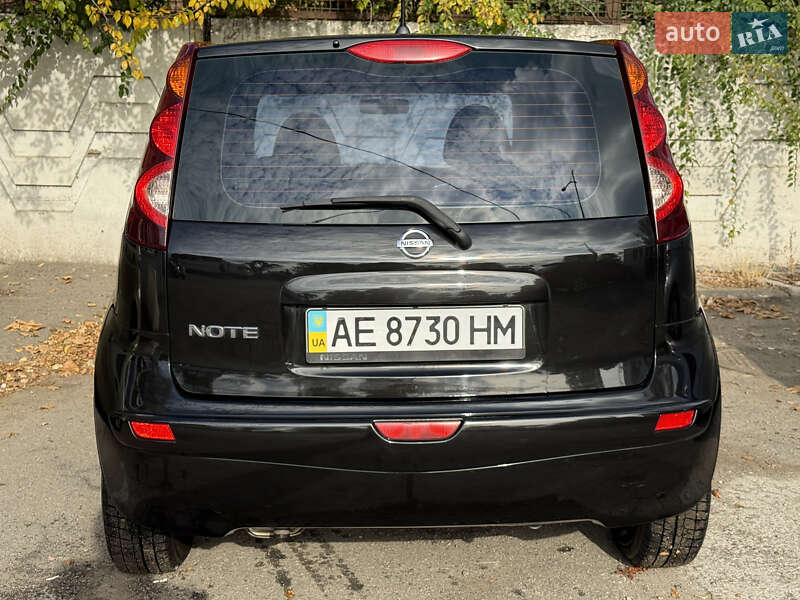 Хэтчбек Nissan Note 2013 в Днепре