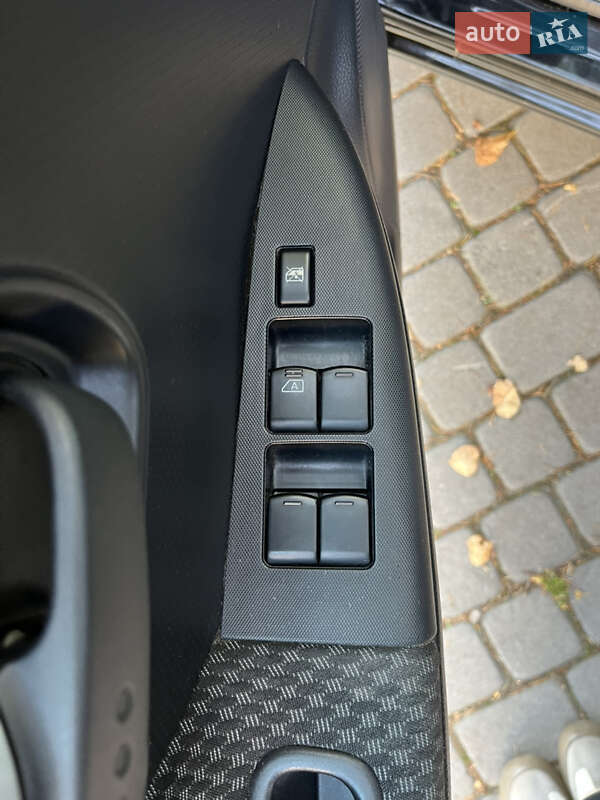 Хэтчбек Nissan Note 2006 в Луцке фото 10 Хэтчбек Nissan Note 2006 в Луцке