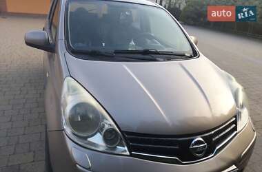 Хэтчбек Nissan Note 2012 в Львове Хэтчбек Nissan Note 2012 в Львове