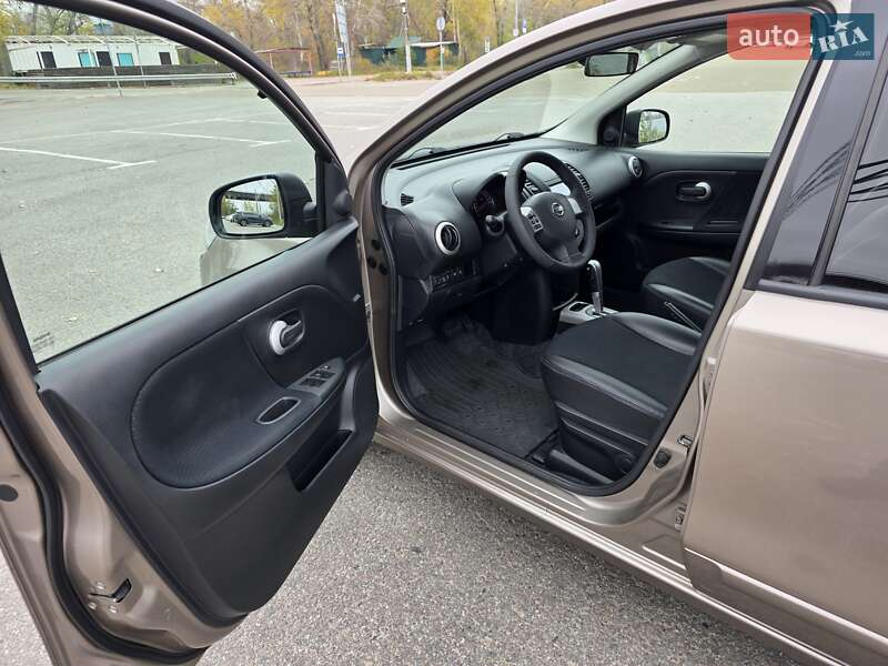 Хэтчбек Nissan Note 2012 в Киеве фото 34 Хэтчбек Nissan Note 2012 в Киеве