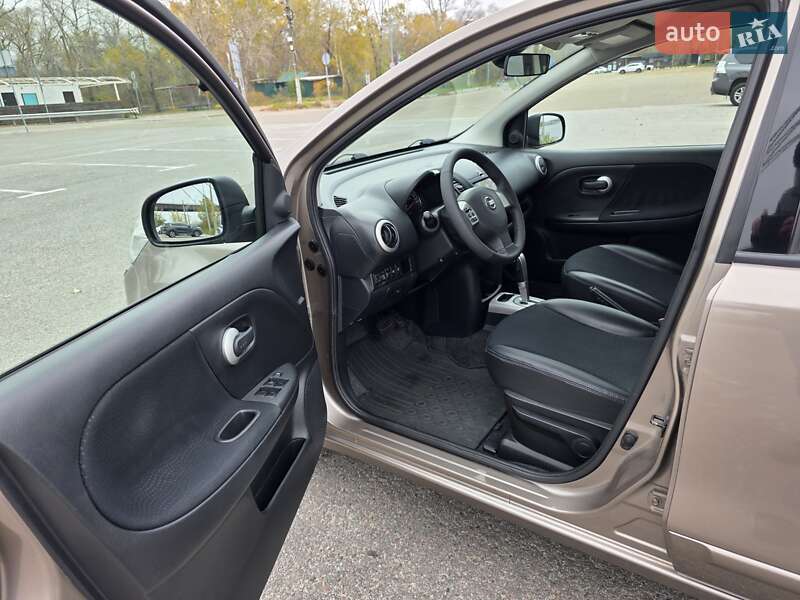 Хэтчбек Nissan Note 2012 в Киеве фото 36 Хэтчбек Nissan Note 2012 в Киеве