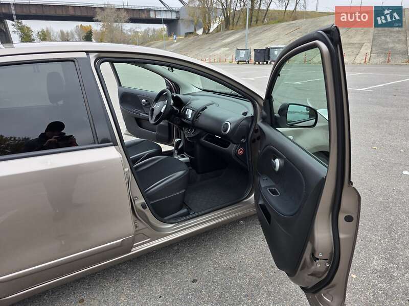 Хэтчбек Nissan Note 2012 в Киеве фото 49 Хэтчбек Nissan Note 2012 в Киеве