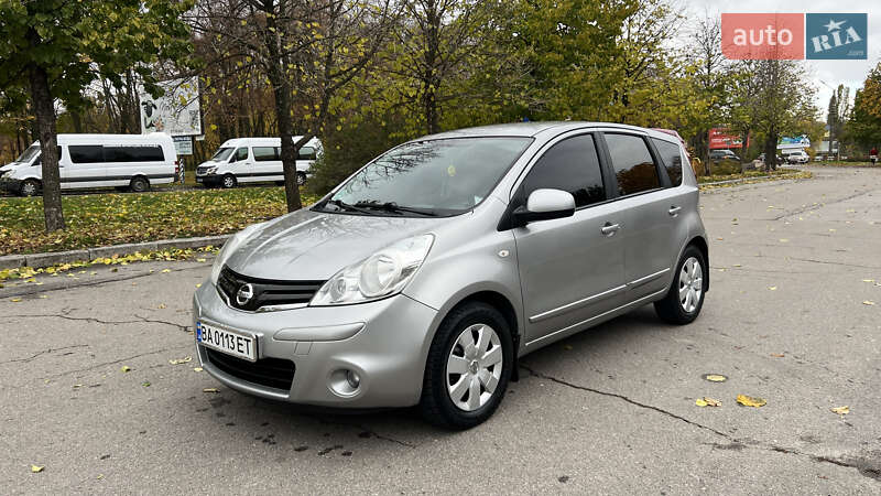 Хэтчбек Nissan Note 2009 в Умани фото Хэтчбек Nissan Note 2009 в Умани