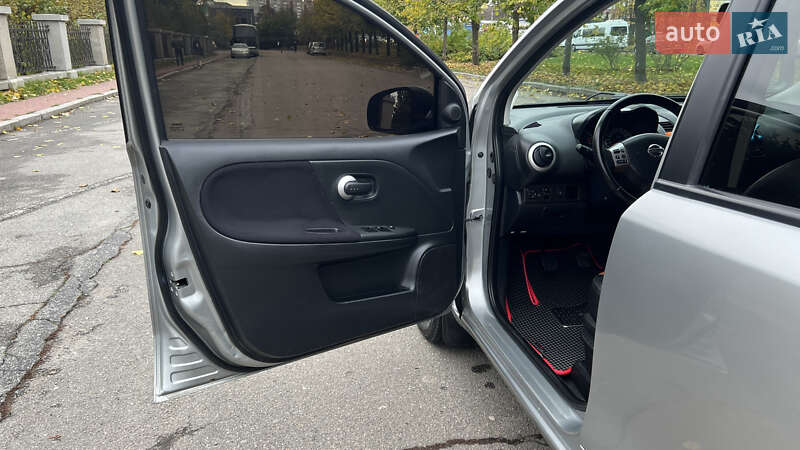 Хэтчбек Nissan Note 2009 в Умани фото 32 Хэтчбек Nissan Note 2009 в Умани